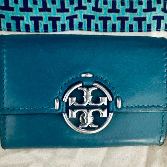 TORY BURCH Mini Miller Leather Flap Wallet blue-brand new without tags - Picture 4 of 8